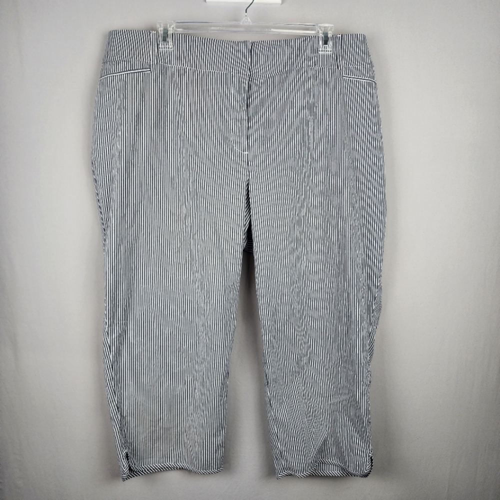 Lane Bryant The Allie Crop Pant Sz 28